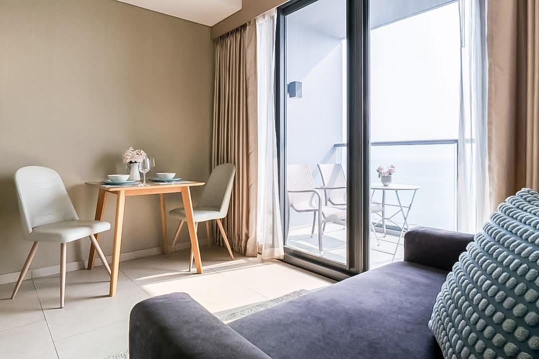 รูป Sea view Studio Condominium for Rent at Zire Wongamat - รูปที่ 2/10