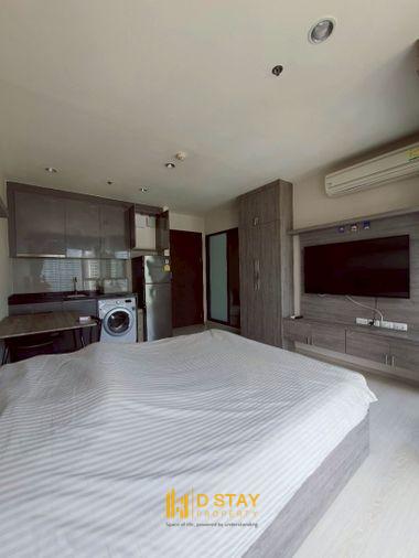 รูป Best Price 🎉 ขาย Rhythm asoke ห้องสวย ชั้นสูง วิวเมือง เฟอร์ครบ | Code DS1957 Line : @Dstay - รูปที่ 2/6