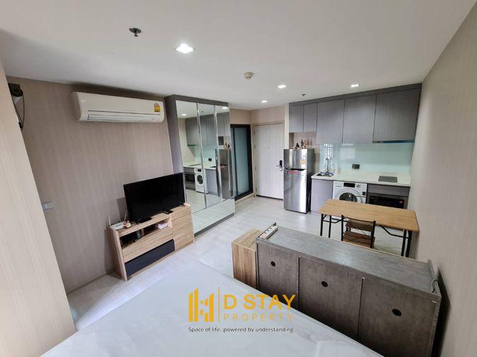 รูป ขาย ริทึ่ม สุขุมวิท 36-38 ห้องสตูดิโอ ตกแต่งพร้อมเข้าอยู่ เฟอร์ครบ ชั้นสูง วิวเมือง ราคาดีมาก | Code DS1626 Line : @Dstay - รูปที่ 3/10
