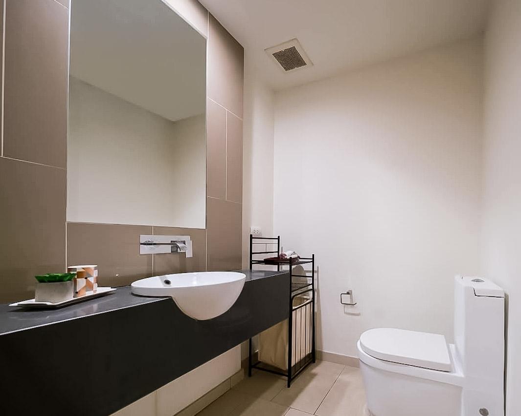 รูป Sea view Studio Condominium for Rent at Zire Wongamat - รูปที่ 9/10