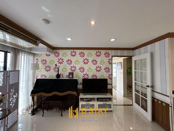 picture Richmond Palace condo for sale. Beautiful unit, fully furnished. Code DS1309. Contact Line: @Dstay - 6/10