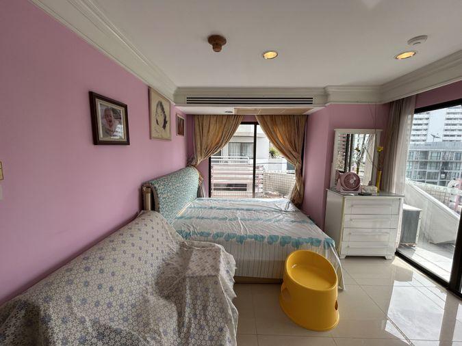 picture Richmond Palace condo for sale. Beautiful unit, fully furnished. Code DS1309. Contact Line: @Dstay - 1/10