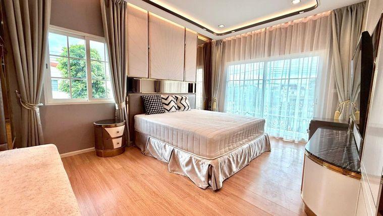 รูป บ้านเดี่ยวให้เช่า 📍 Grandio Ladprao-Kaset Nawamin  📍 3 ห้องนอน 4 ห้องน้ำ แปลงมุมตกแต่งบิ้วอินทั้งหลัง พร้อมเฟอร์นิเจอร์และเครื่องใช้ไฟฟ้าครบ - รูปที่ 9/11
