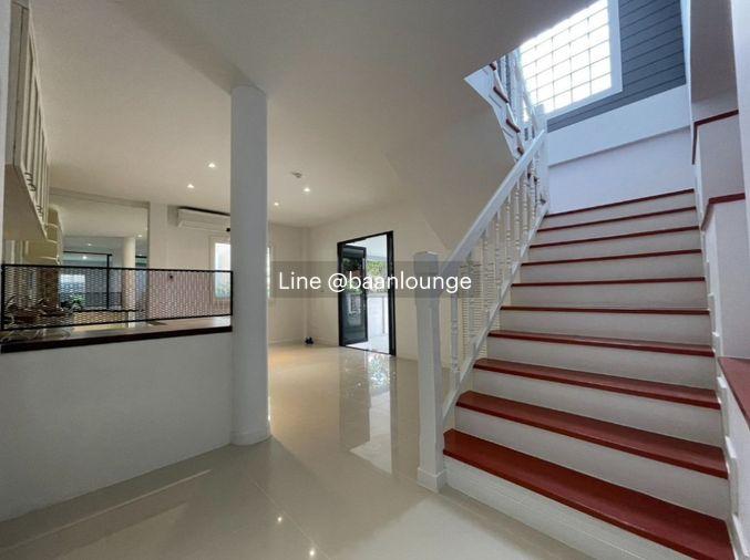รูป ขายบ้าน ซอยนาคนิวาส 15 ลาดพร้าว โชคชัย 4 2 ชั้น บ้านหันหน้าทางทิศเหนือ - รูปที่ 14/15