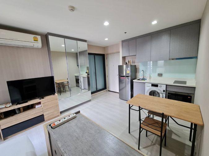 รูป ขาย ริทึ่ม สุขุมวิท 36-38 ห้องสตูดิโอ ตกแต่งพร้อมเข้าอยู่ เฟอร์ครบ ชั้นสูง วิวเมือง ราคาดีมาก  | Code DS1626 Line : @Dstay - รูปที่ 7/10