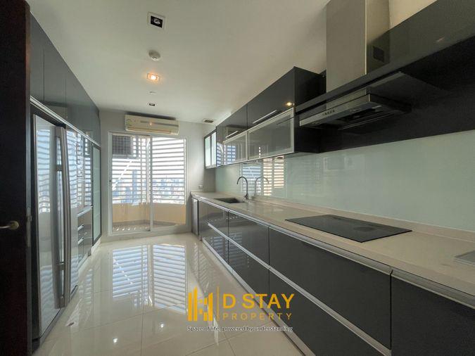 picture For sale: Ideal 24, spacious area, city view, convenient location on Sukhumvit 24. Code DS1890. Line: @Dstay - 8/19