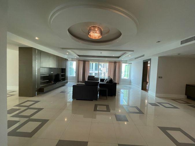 picture For sale: Ideal 24, spacious area, city view, convenient location on Sukhumvit 24. Code DS1890. Line: @Dstay - 12/19