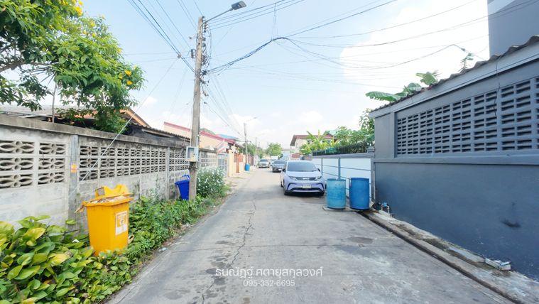 รูป หอพัก 4 ชั้น ซอยเศรษฐกิจ 20-22 บางแค - รูปที่ 3/13