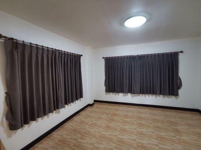รูป ให้เช่า ทาวน์โฮม2.5 ชั้น สไตล์บ้านเดี่ยว เกษรา คลาสสิคโฮม  หลังมุม พร้อมอยู่  - รูปที่ 8/21