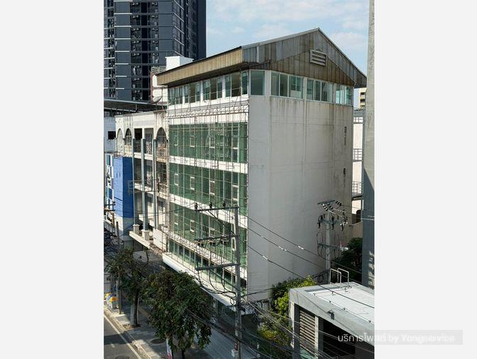 รูป Call : 095-659-6465 ขายอาคารพาณิชย์ สำนักงาน 5 ชั้น พื้นที่กว่า 849 ตารางเมตร ทำเลดี ติดถนนลาดพร้าว ติดรถไฟฟ้าสีเหลือง สถานีบางกะปิ 10 เมตร - รูปที่ 3/13