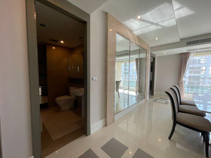 picture For sale: Ideal 24, spacious area, city view, convenient location on Sukhumvit 24. Code DS1890. Line: @Dstay - 10/19