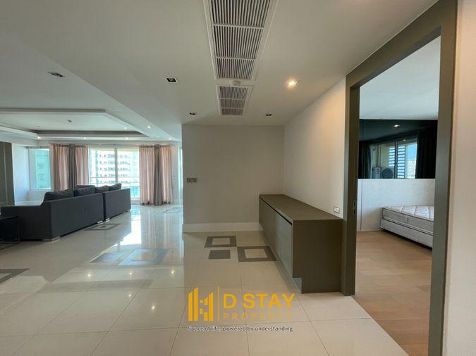 picture For sale: Ideal 24, spacious area, city view, convenient location on Sukhumvit 24. Code DS1890. Line: @Dstay - 15/19