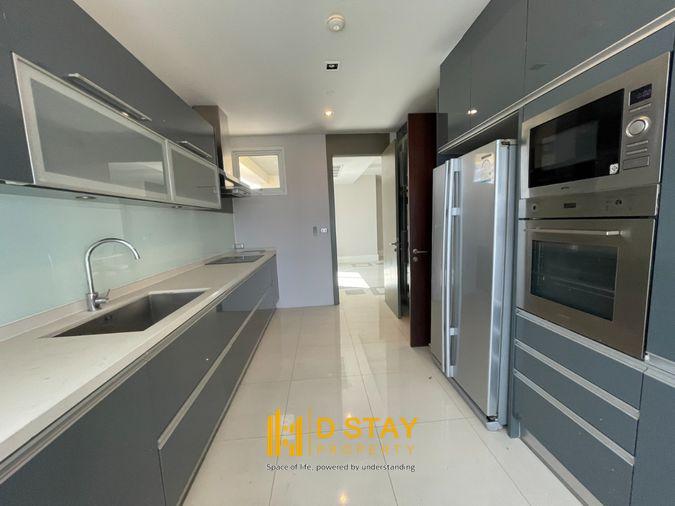 picture For sale: Ideal 24, spacious area, city view, convenient location on Sukhumvit 24. Code DS1890. Line: @Dstay - 9/19