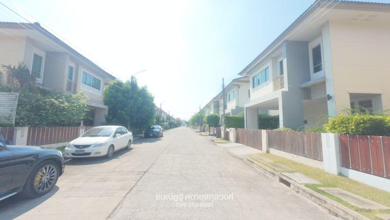 รูป บ้านแฝดอารมณ์บ้านเดี่ยว พร้อมพัฒน์ พรีว่า พื้นที่เยอะ 144 ตรม. เส้นเมนโครงการ ตอบโจทย์ครอบครัวเริ่มต้น - รูปที่ 28/28