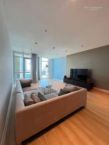 รูป ให้เช่าคอนโด : Athenee Residence คอนโดหรูใจกลางเมือง ใกล้ BTS เพลินจิต (Rt-01) - รูปที่ 1/9