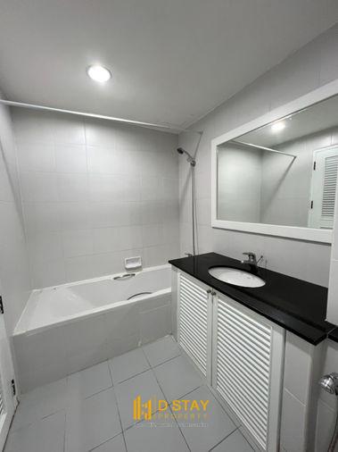 picture For Rent Supalai Place Sukhumvit 39 Spacious Unit in Prime Phrom Phong Area, Fully Furnished, Ready to Move In | Code DS2046 Line: @Dstay - 9/10