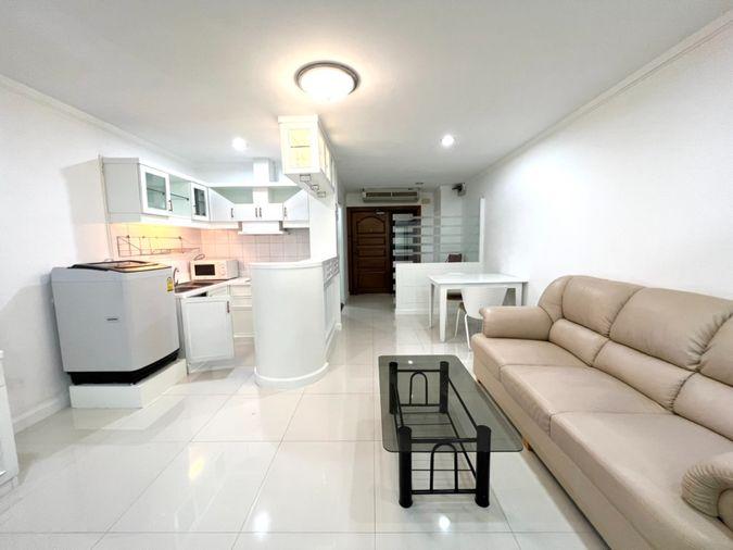picture For Rent Supalai Place Sukhumvit 39 Spacious Unit in Prime Phrom Phong Area, Fully Furnished, Ready to Move In | Code DS2046 Line: @Dstay - 4/10