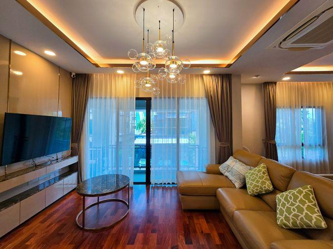 รูป ปรับราคาใหม่! ขายบ้านหรู แกรนด์ บางกอก บูเลอวาร์ด สาทร (Grand Bangkok Boulevard Sathorn) ถ.กัลปพฤกษ์ แปลงมุม 101.3 ตร.ว. แต่งครบ พร้อมอยู่ - รูปที่ 25/51