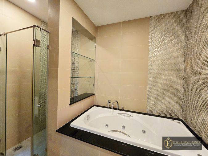 รูป ปรับราคาใหม่! ขายบ้านหรู แกรนด์ บางกอก บูเลอวาร์ด สาทร (Grand Bangkok Boulevard Sathorn) ถ.กัลปพฤกษ์ แปลงมุม 101.3 ตร.ว. แต่งครบ พร้อมอยู่ - รูปที่ 30/51
