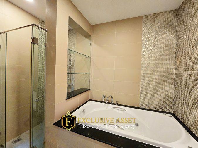 รูป ปรับราคาใหม่! ขายบ้านหรู แกรนด์ บางกอก บูเลอวาร์ด สาทร (Grand Bangkok Boulevard Sathorn) ถ.กัลปพฤกษ์ แปลงมุม 101.3 ตร.ว. แต่งครบ พร้อมอยู่ - รูปที่ 30/51