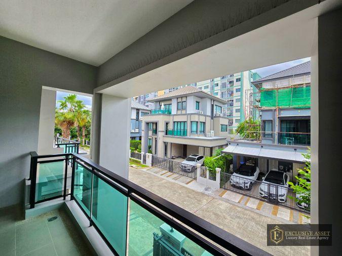 รูป ปรับราคาใหม่! ขายบ้านหรู แกรนด์ บางกอก บูเลอวาร์ด สาทร (Grand Bangkok Boulevard Sathorn) ถ.กัลปพฤกษ์ แปลงมุม 101.3 ตร.ว. แต่งครบ พร้อมอยู่ - รูปที่ 26/51