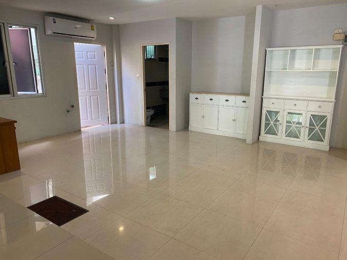 รูป 🏡✨ ให้เช่าบ้านเดี่ยว อารีน่า การ์เด้น  Modern 2 ชั้น – อ่อนนุช 44 - รูปที่ 5/19