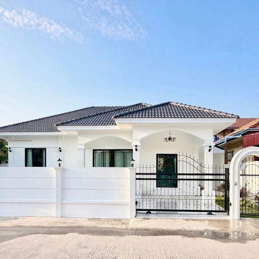 รูป ขายบ้านพลูวิลล่า สุดหรู ชัยพฤกษ์ซิลเวอร์เบลล์ พัทยา - รูปที่ 1/19
