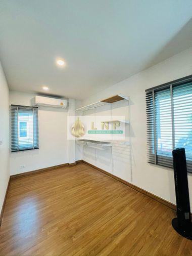 รูป 🏠 ให้เช่าบ้าน : Centro Bangna-Wongwaen (เซนโทร บางนา-วงแหวน) รหัสทรัพย์ | 📌LNP-H863 - รูปที่ 13/33