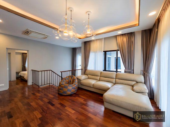 รูป ปรับราคาใหม่! ขายบ้านหรู แกรนด์ บางกอก บูเลอวาร์ด สาทร (Grand Bangkok Boulevard Sathorn) ถ.กัลปพฤกษ์ แปลงมุม 101.3 ตร.ว. แต่งครบ พร้อมอยู่ - รูปที่ 22/51