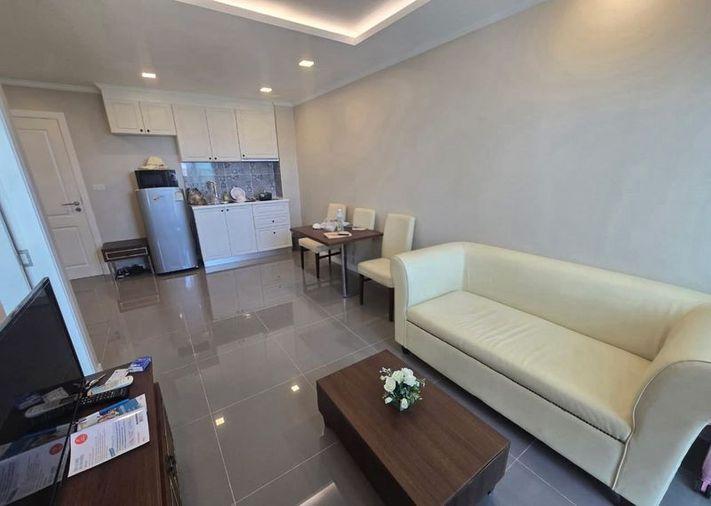 picture Resort-style condo with complete amenities at The Orient Resort & Spa. - 4/8