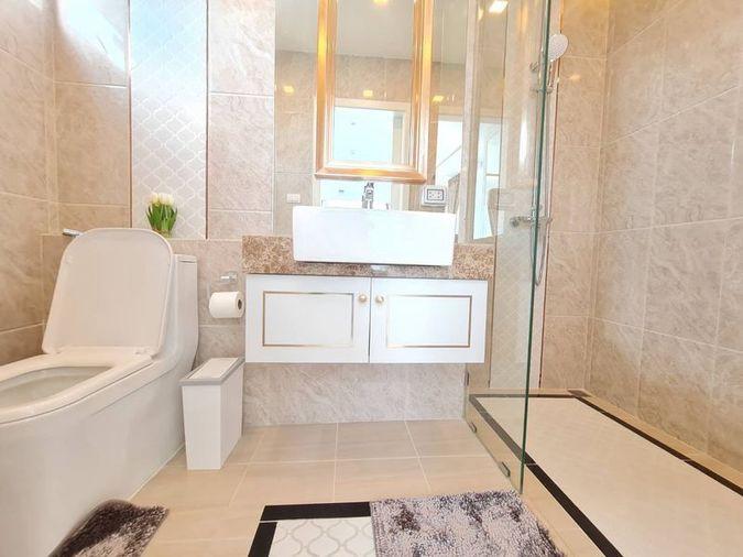 picture Condo for sale, The Empire Tower Pattaya. Beautiful unit, move in Ready. - 14/19