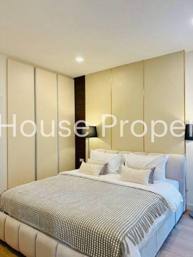 picture Pool villa for sale in Pattaya-Naklua, beachfront location. Beautiful house, close to the beach. - 8/17