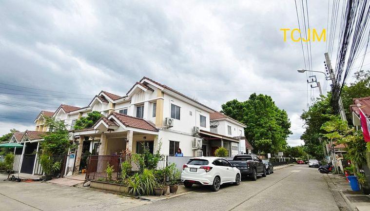รูป Call : 091-060-1637 บ้านพฤกษา 49 บางใหญ่-แก้วอินทร์ ขายทาวน์เฮ้าส์ แปลงมุม 24.8 ตารางวา 3 ห้องนอน 2 ห้องน้ำ ใกล้รถไฟฟ้าสีม่วง ตลาดบางใหญ่ - รูปที่ 4/13