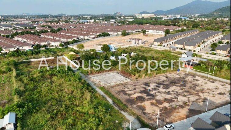 picture Beautiful land in a prime location in Mueang Subdistrict, Chonburi. Convenient transportation. - 5/5