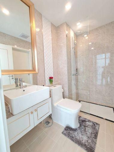 picture Condo for sale, The Empire Tower Pattaya. Beautiful unit, move in Ready. - 15/19