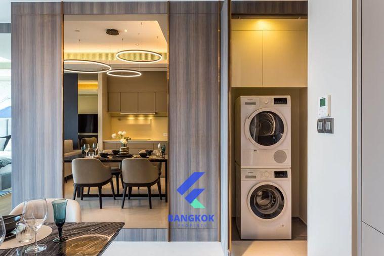 รูป 🏙️✨ Luxury Condo for Rent Next to Lumpini Park | Ultra Luxury Interior ✨🏙️ - รูปที่ 20/22