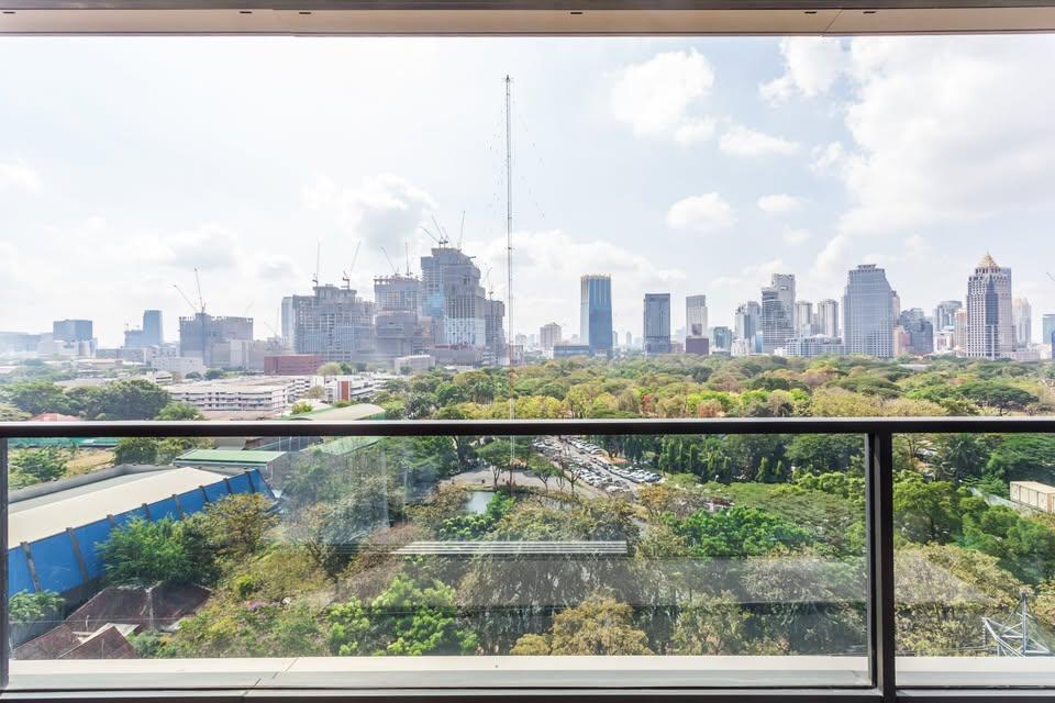 รูป 🏙️✨ Luxury Condo for Rent Next to Lumpini Park | Ultra Luxury Interior ✨🏙️ - รูปที่ 18/22