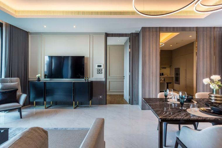 รูป 🏙️✨ Luxury Condo for Rent Next to Lumpini Park | Ultra Luxury Interior ✨🏙️ - รูปที่ 8/22