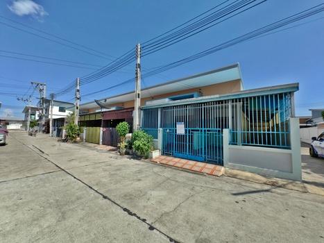 picture The Next Townhome Bueng 2 Chonburi - 2/8