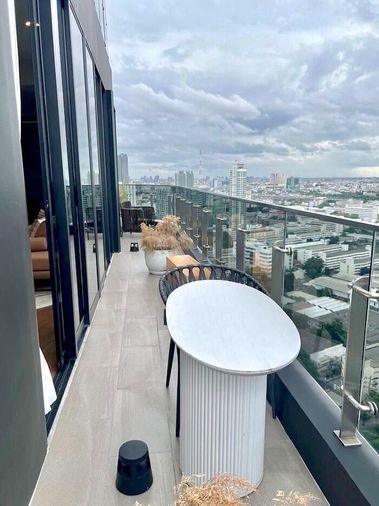 รูป 💥💥FOR RENT!! Condo IDEO Q Victory 71 ตรม. ชั้น 32 ห้องมุม Fully Furnished!! ติดสถานีรถไฟฟ้าอนุสาวรีย์ สนใจ LINE: @atfirm💥💥 - รูปที่ 14/18
