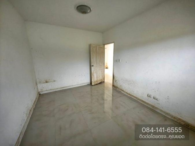 รูป ทาวน์เฮ้าส์ชั้นเดียว โครงการ บ้านบูรพา บ่อวิน เลขที่ สายบึง-ปากร่วม ต.บ่อวิน อ.ศรีราชา จ.ชลบุรี (ราคาโปรโมชั่น 1,000,000 บาท) - รูปที่ 7/8