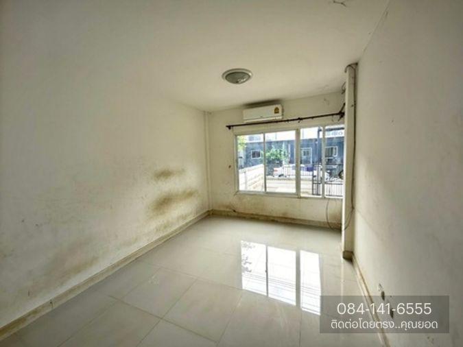 รูป ทาวน์เฮ้าส์ชั้นเดียว โครงการ บ้านบูรพา บ่อวิน เลขที่ สายบึง-ปากร่วม ต.บ่อวิน อ.ศรีราชา จ.ชลบุรี (ราคาโปรโมชั่น 1,000,000 บาท) - รูปที่ 4/8