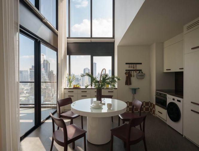 รูป 💎 ให้เช่า The Lofts Silom ห้อง Duplex เพดานสูง ใจกลางสีลม ใกล้ BTS | Code DS2502 Line @Dstay - รูปที่ 8/18