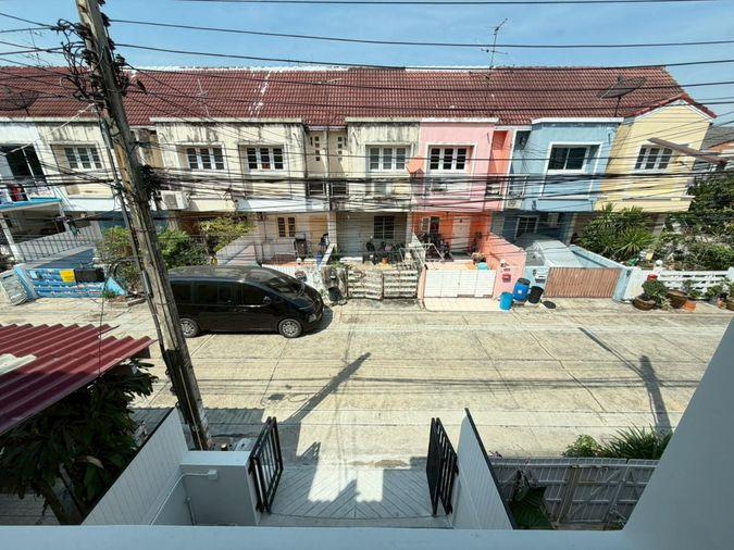 รูป 🏡✨ ขายทาวน์โฮม 2 ชั้น ย่านวัชรพล | ทำเลดี หลังตลาดถนอมมิตร ใกล้ทางด่วน ✨🏡 - รูปที่ 18/18