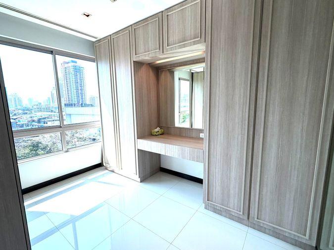 picture For rent: The Loft Yennakard. Spacious area, convenient transportation. | Code DS2424 Line: @Dstay - 6/8