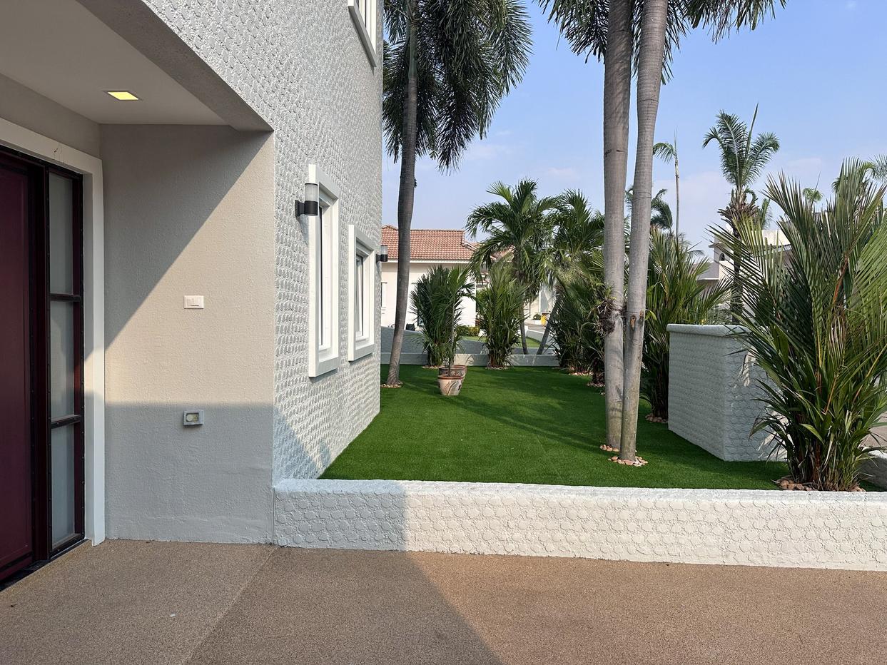 picture 5 Bedroom Luxury Pool Villa Mabprachan Lake Pattaya - 2/12
