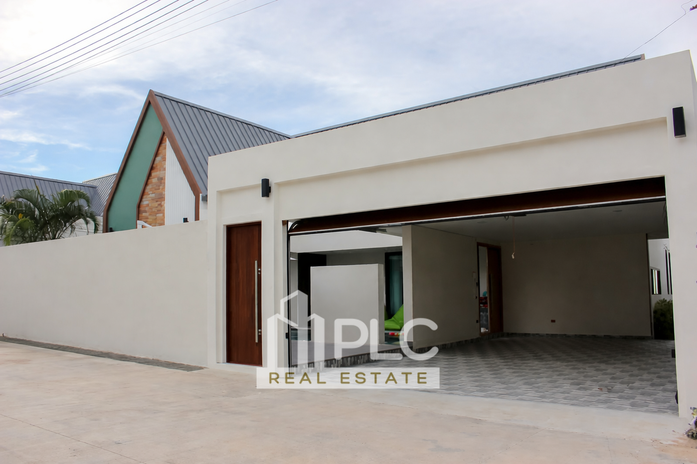 picture 3BR Pool Villa for Sale in East Pattaya, Peaceful Location - 3/18