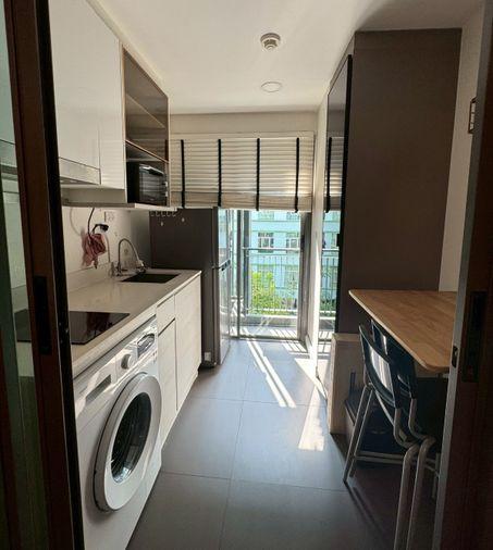 picture Urgent Sale 📍 Metro Luxe Rose Gold Phahol - Sutthisan 📍 Selling with tenant. Convenient location, near MRT Sutthisan. - 8/11