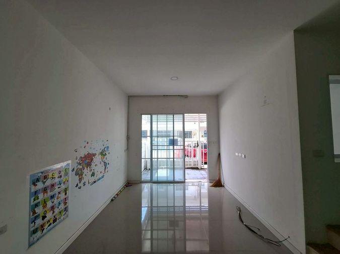 picture Two-story townhome for sale in Sena Viva Sriracha-Assumption housing estate, Chonburi. - 3/15