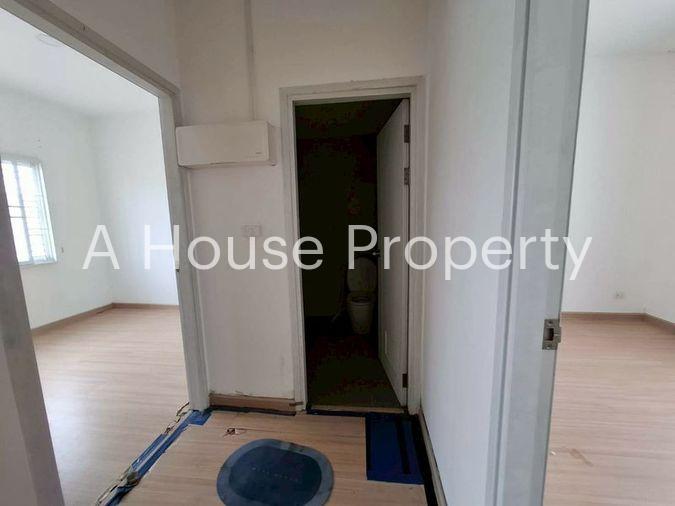 picture Two-story townhome for sale in Sena Viva Sriracha-Assumption housing estate, Chonburi. - 13/15